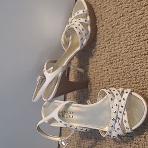 White high heels shoes